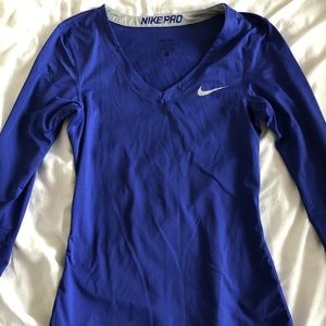 Nike Pro Vneck Longsleeve Shirt